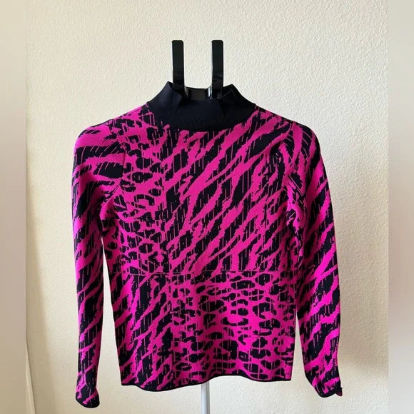 Womens Pink&Black Animal Print Sweater - Picture 4 of 4